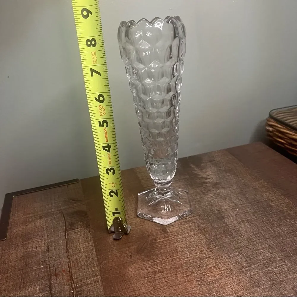 Gorgeous Vintage Fostoria Vase 8.5”